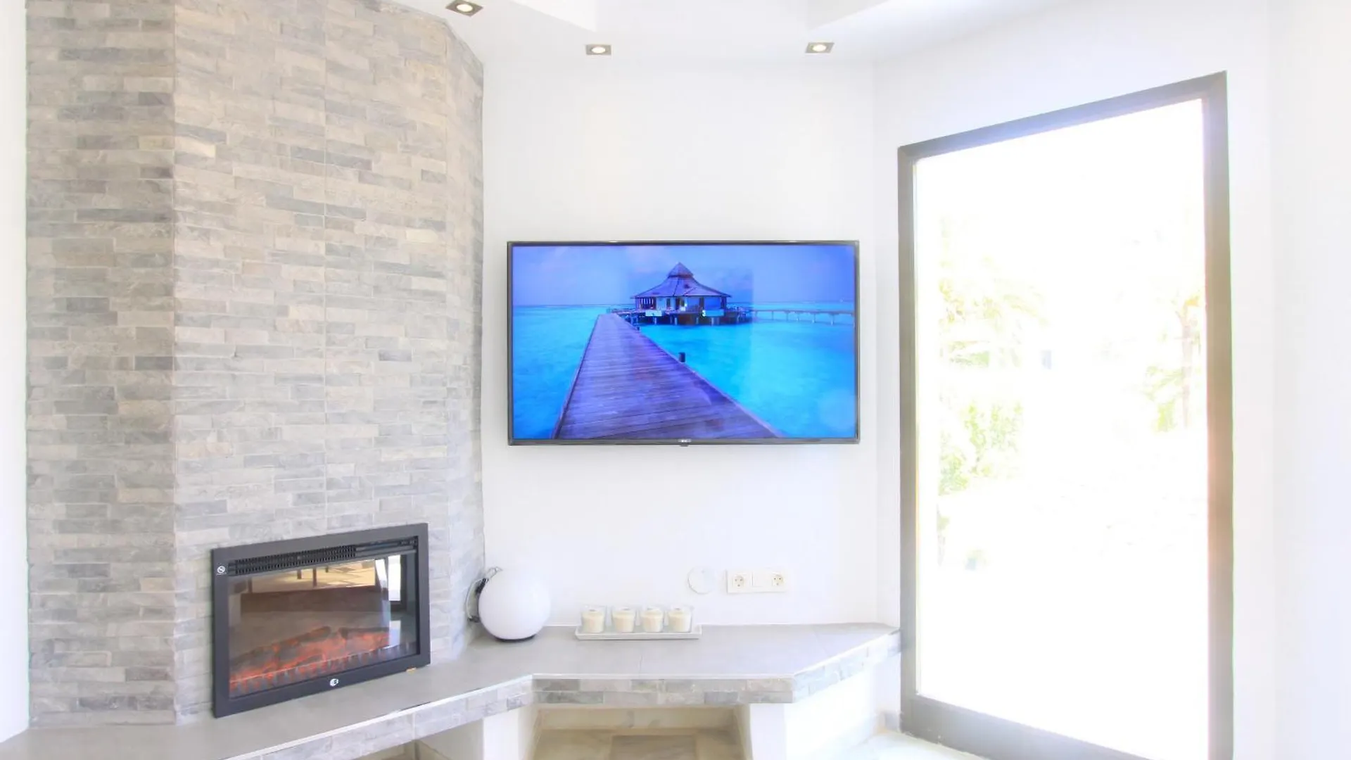 1093 Modern Beach Apartment , Huge Terrace , Bbq Marbella Spain