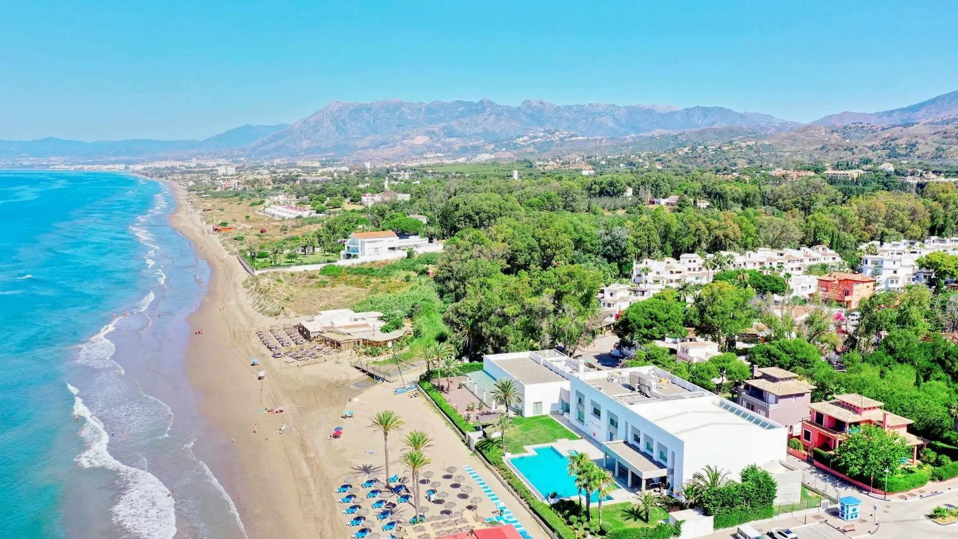 1093 Modern Beach Apartment , Huge Terrace , Bbq Marbella