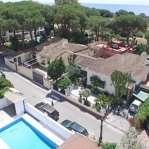 Apartment Garden At Casa Madden, Marbella